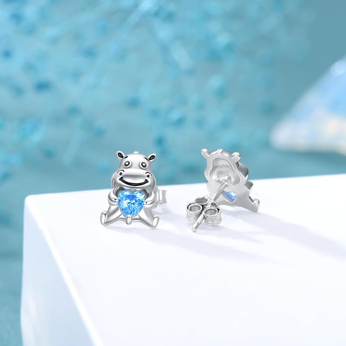 Sterling Silver Cat / Cow / Pig / Bunny / Squirrel / Giraffe / Highland Cow / Lion / Chicken / Ladybug / Star / Moon Stud Earrings for Women Cute Animal Post Earrings Hypoallergenic Animal Jewelry Gift for Teens Girls