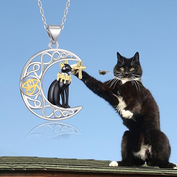 Penguin/Elephant/Frog Mushroom/Cat/Fox/Highland Cow/Axolotl/Yorkie Necklace Jewelry for Women Birthday Christmas Gifts