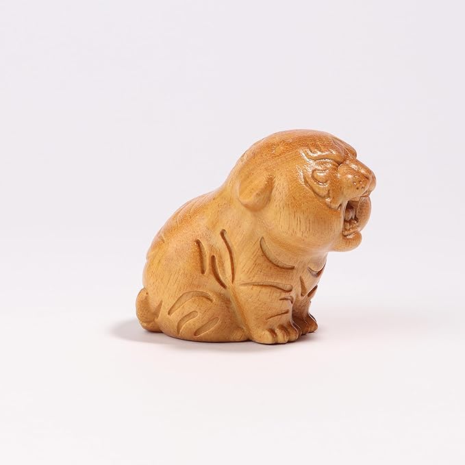 Tiger Wooden Figurine,Miniature Wood Gift Handmade Art Carved Small Animal Statue,Desk Decoration Lovely Gift Home Decor Table Living Room Bedroom Desktop Bookshelf Garden Decoration