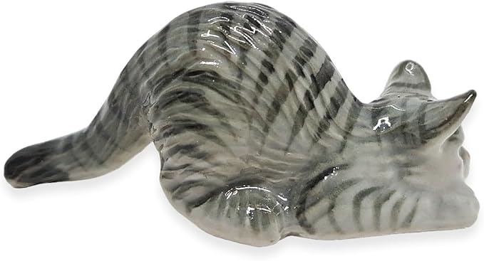 WitnyStore Tiny 2¼" Long Gray Tabby Shorthair Cat Crouching Down Figurine - Miniature Hand Made Painted Ceramic Cats Kitten Feline Animal Cute Porcelain Decorative Collectible Figurines Décor Gifts