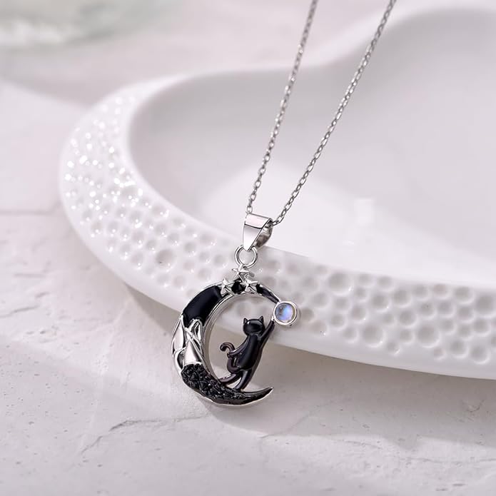 Penguin/Elephant/Frog Mushroom/Cat/Fox/Highland Cow/Axolotl/Yorkie Necklace Jewelry for Women Birthday Christmas Gifts