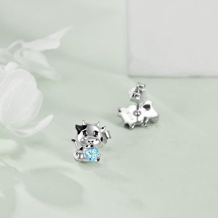Sterling Silver Cat / Cow / Pig / Bunny / Squirrel / Giraffe / Highland Cow / Lion / Chicken / Ladybug / Star / Moon Stud Earrings for Women Cute Animal Post Earrings Hypoallergenic Animal Jewelry Gift for Teens Girls