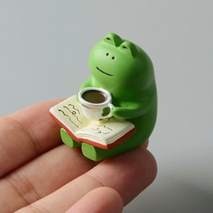 Miniature Frog Figurines Mini Resin Frogs Frog Figurine Frog Decor Desk Accessories for Home Office