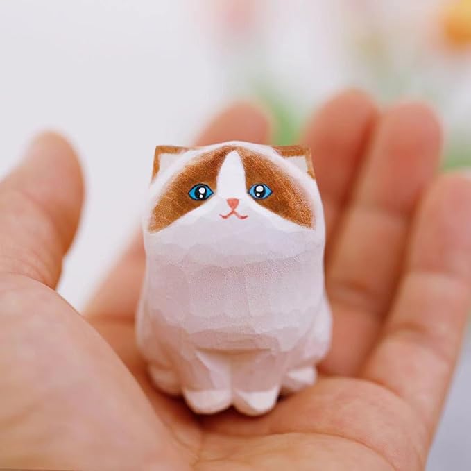 Cute Wooden Ragdoll Cat Figurine, Hand Carved Statue Crafts, Creative Home Decor, Unique Figure Collectibles Gift for Cat Lovers