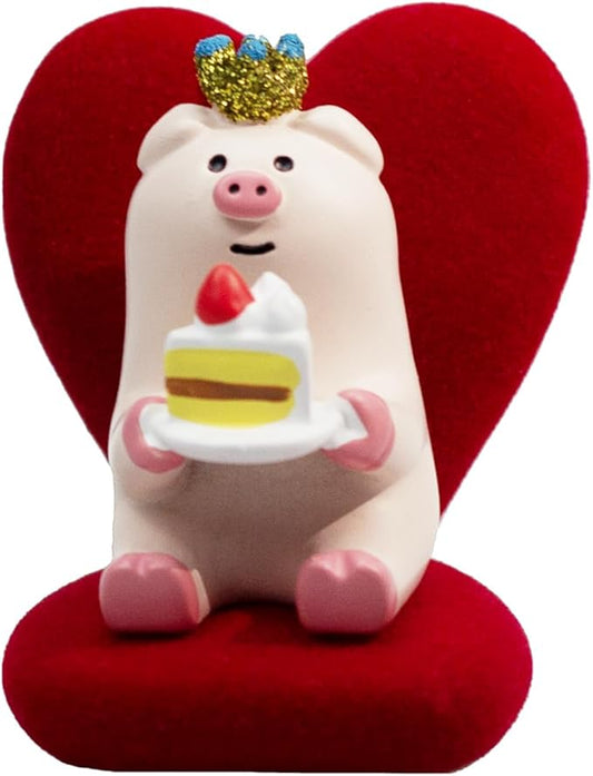 Cute Mini Pig Eating Cake Resin Figurine Apply to for Office, Home Decoration Perfect for Pig Lovers - Heart-Shaped Sofa