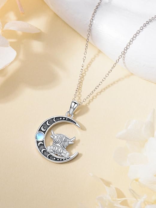Fox/Cat/Axolotl/Sloth/Panda Necklace Crescent Moon Necklace 925 Sterling Silver Cute Animal Jewelry as Birthday Mothers Day Gifts for Women