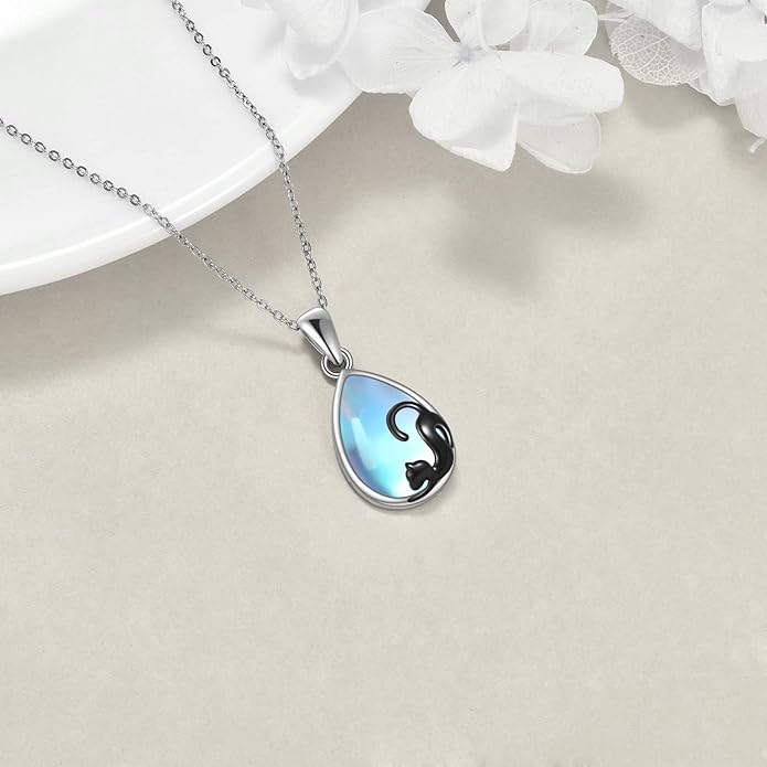 AXELUNA Black Cat Necklace 925 Sterling Silver Kitten Pendant Circle Crystal Necklace Cat Jewelry Gifts for Women Girls Girlfriend Animal Lovers
