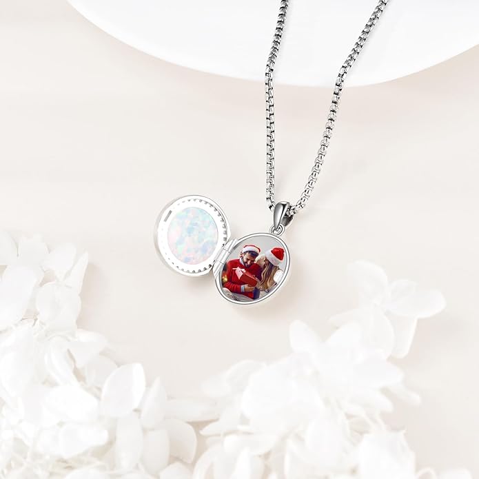 ONEFINITY Tree of Life Locket Necklace Sterling Silver Locket Necklace That Holds Pictures Tree of Life Locket Pendant for Women Wife Girlfriend