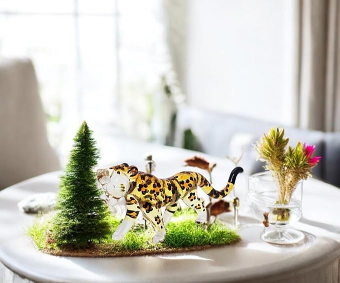 ChangThai Design Tiny 3½" Yellow Black Spotted Roaring Leopard Cheetah Jaguar Figurine - Miniature Hand Blown Glass Wild Cats Wildlife Felidae Animal Crystal Decorative Collectible Figures Décor Gifts