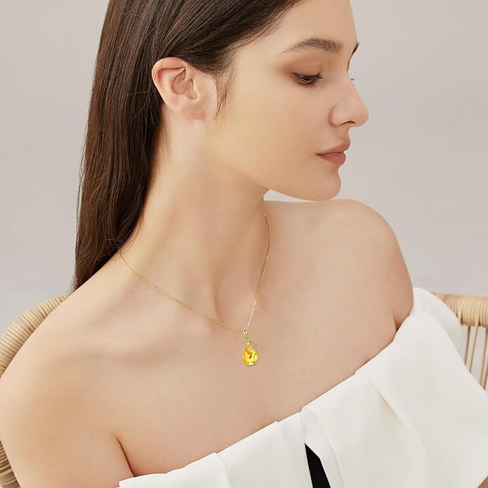 CRMAD Daisy/Black Cat/Dragonfly/Daffodil/Hummingbird/Stingray/Phoenix Feather/Rose Necklace Sterling Silver Moonstone Teardrop Pendant Necklace Flower Animal Jewelry Gifts for Women