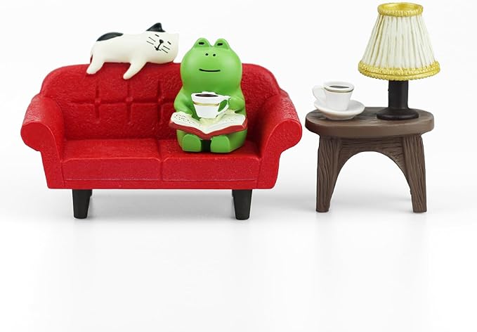 Cute Mini Frog Figurine with Small Sofa and Lamp Table Resin Frog Figure for Office Decor (Red Long Sofa)
