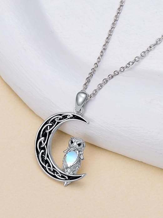 Fox/Cat/Axolotl/Sloth/Panda Necklace Crescent Moon Necklace 925 Sterling Silver Cute Animal Jewelry as Birthday Mothers Day Gifts for Women