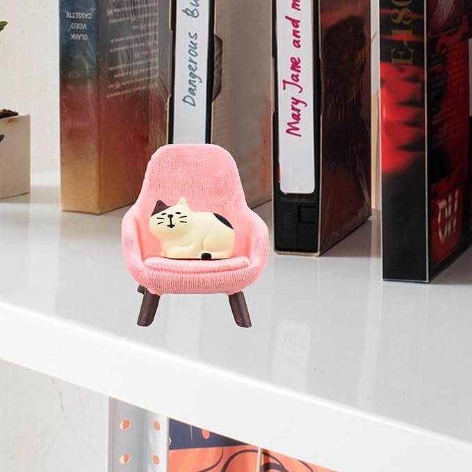 Miniature Cat Figurines Mini Cat Figurines Cute Pink Office Desk Decor Gifts for Women