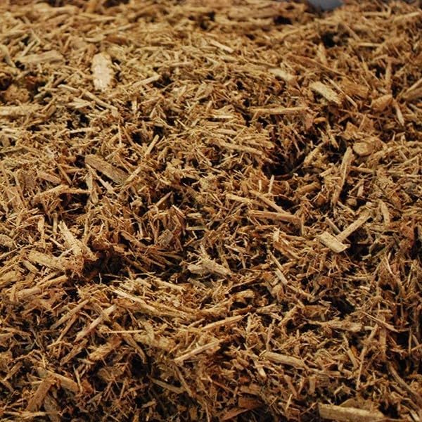 Premium Eucalyptus Wood Mulch for Indoor, Patio, Potting Media, Gardens, Lawns, and Landscaping (0.7 CF - 20 L - 21 QTS)