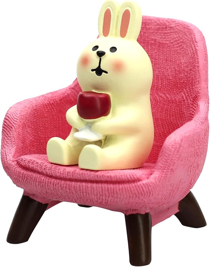 Cute Mini Rabbit Figurine Resin Rabbit for Office, Home Decoration - Pink Sofa