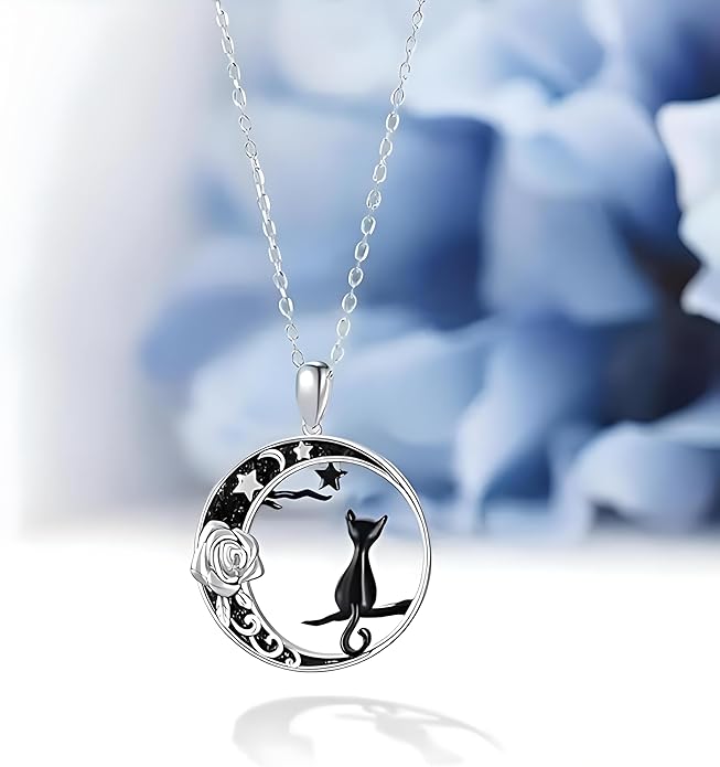 Cute Heart Necklace, With Black Cat - Charming Cat Heart in Rose Gold - Stylish Gift for Women & Party Accessory