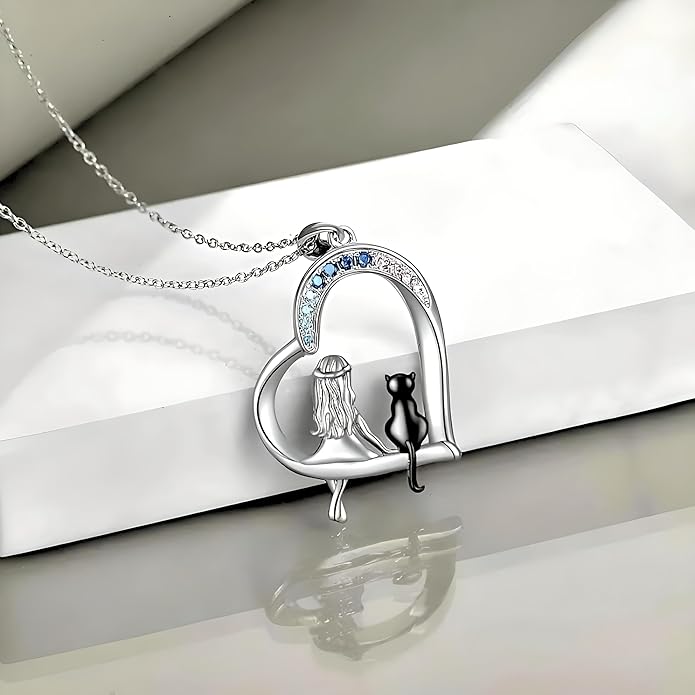 Cute Heart Necklace, With Black Cat - Charming Cat Heart in Rose Gold - Stylish Gift for Women & Party Accessory