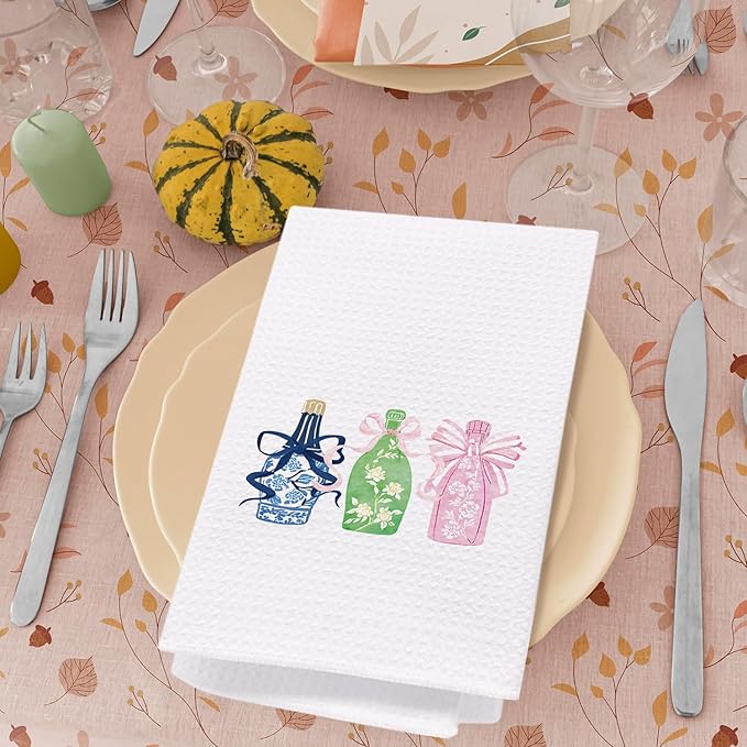 Preppy Chinoiserie Champagne Kitchen Towels, Coquette Bow Dish Towels for Kitchen, Blue and White Chinoiserie Decor Hand Towels for Bathroom, Chinoiserie Decor, Grandmillennial Home Decor, 16x24 Inch