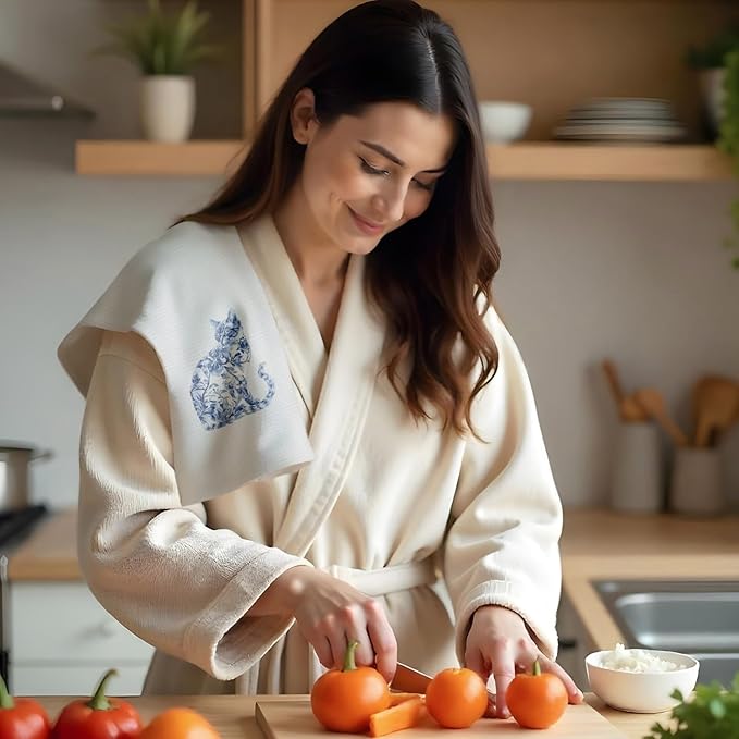 Chinoiserie Cat Kitchen Towels, Blue and White Grandmillennial Floral Cat Decorative Hand Towels for Bathroom, Cats Lover Mom Lady Gifts Dish Tea Towels for Kitchen, 16x24 Inch