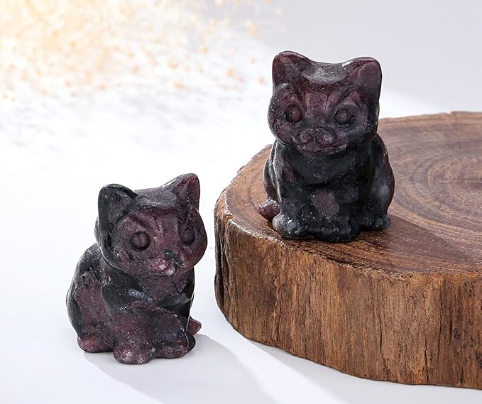 DUQGUHO Red Garnet Cat Gifts Decor Cat Crystals Figurines Gifts for Women Lucky Cute Cat Statue Room Desk Decor for Women Men 1PC