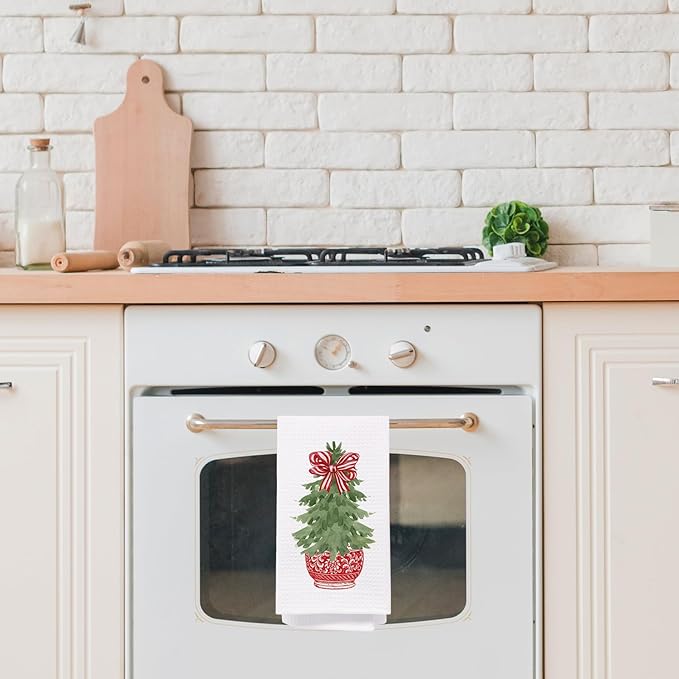 Chinoiserie Christmas Tree Kitchen Towels, Red Stripe Bow Decorative Hand Towels for Bathroom, Dish Towels for Kitchen and Bathroom Decor, 16x24 Inch