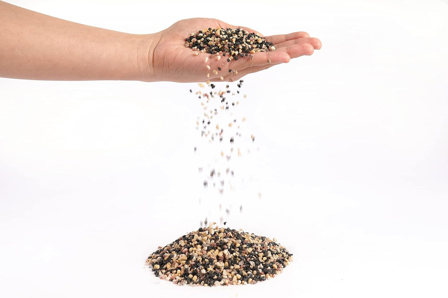 LANDEN Pangea Aquascape Sand for Aquarium 2L (7lbs), Natural Cosmetic Gravel for Plants, Pea Gravel, Pebbles, Fish Tank Decorative Sand, Biotope Aquarium, 1-3mm