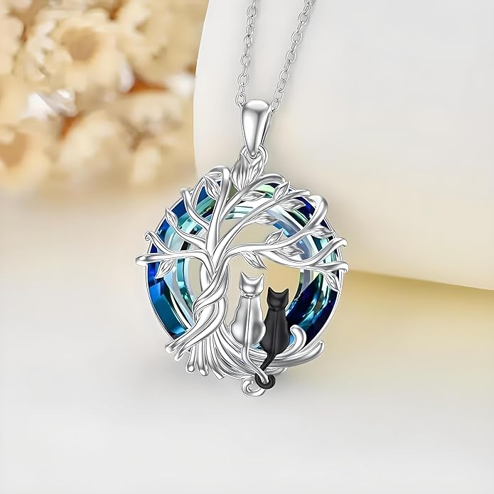 Cute Heart Necklace, With Black Cat - Charming Cat Heart in Rose Gold - Stylish Gift for Women & Party Accessory