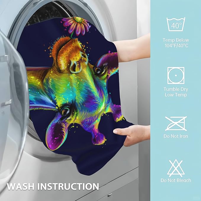 Giraffe Hand Towels Set of 2 - Colorful Fingertip Polyester Cotton Soft Bath Towels for Bathroom, Kitchen, Hotel, Spa - 14"X28"