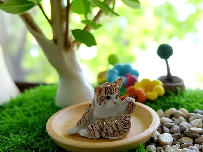 WitnyStore Tiny 2¼" Brown White Tabby Shorthair Cat Chasing Tail Figurine - Miniature Hand Made Painted Ceramic Cats Kitten Feline Animal Cute Porcelain Decorative Collectible Figurines Décor Gifts