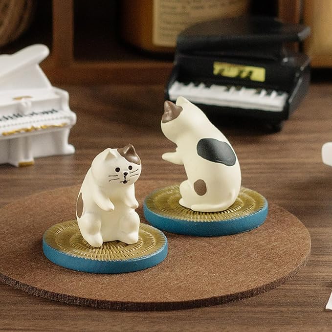 Cat Figurines Miniature Cat Figurines Cat Gifts for Cat Lovers Cute Decor for Home Office