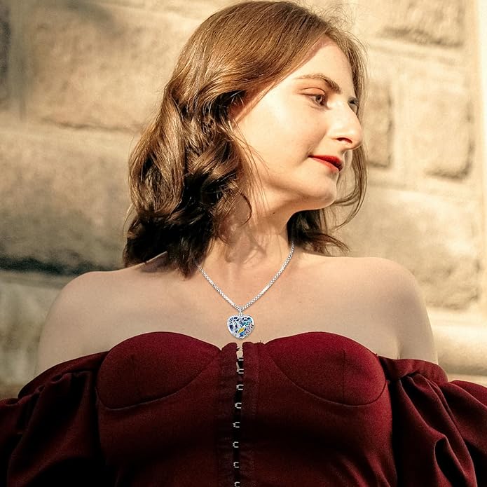 Eusense Cremation Jewelry for Ashes Urn Necklace to Put Ashes In 925 Sterling Silver Memorial Pendant Heart Urn Necklaces for Ashes Necklace for Women Men