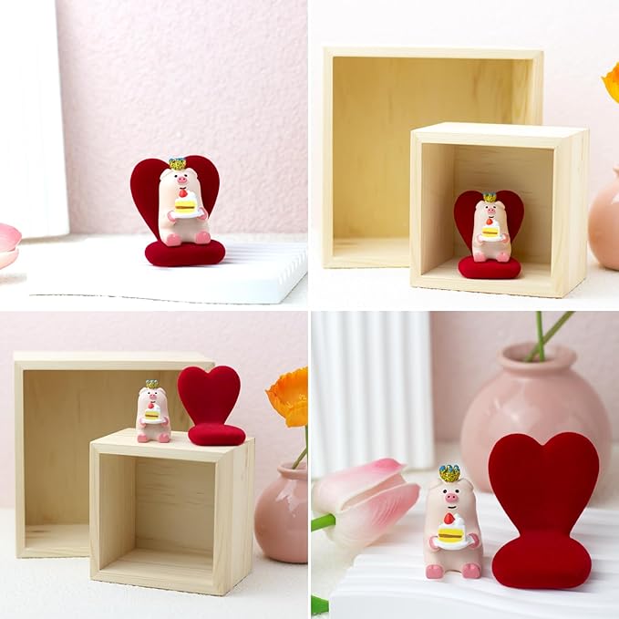 Cute Mini Pig Eating Cake Resin Figurine Apply to for Office, Home Decoration Perfect for Pig Lovers - Heart-Shaped Sofa