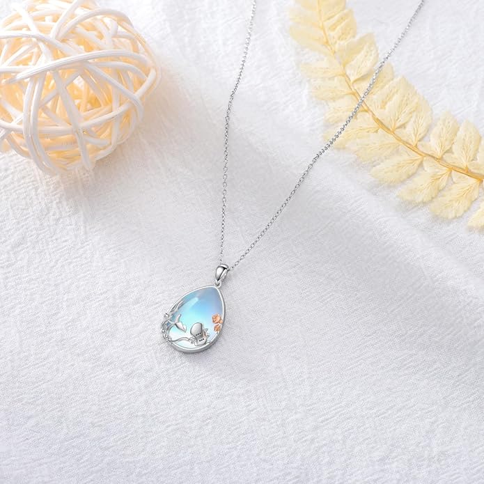 CRMAD Daisy/Black Cat/Dragonfly/Daffodil/Hummingbird/Stingray/Phoenix Feather/Rose Necklace Sterling Silver Moonstone Teardrop Pendant Necklace Flower Animal Jewelry Gifts for Women