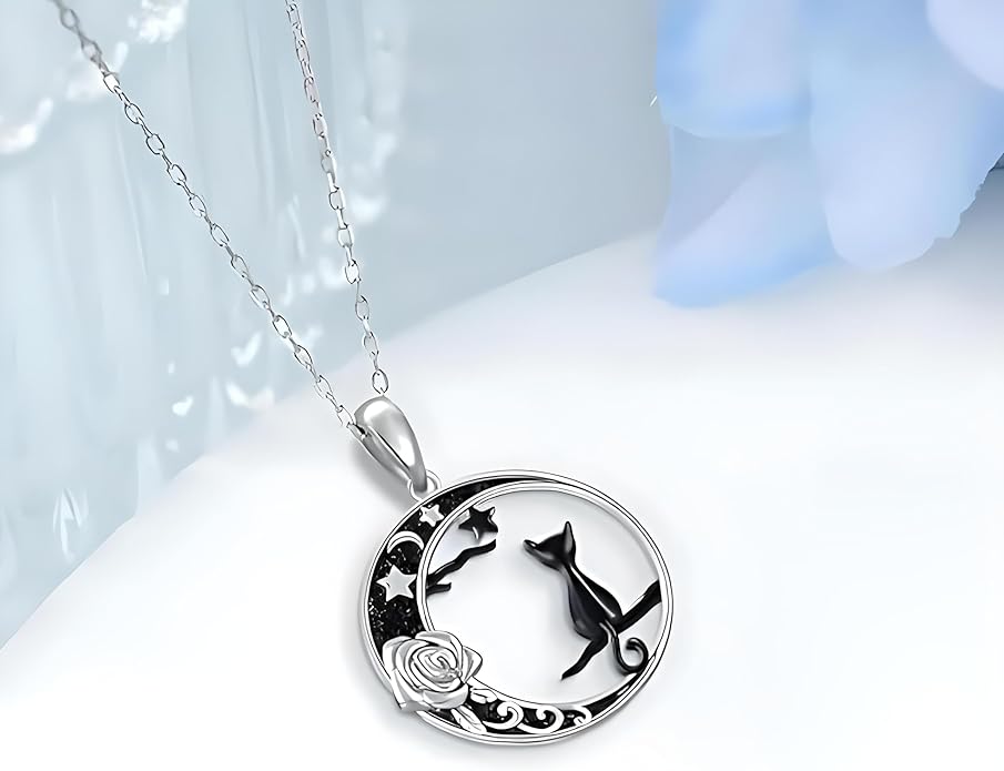 Cute Heart Necklace, With Black Cat - Charming Cat Heart in Rose Gold - Stylish Gift for Women & Party Accessory