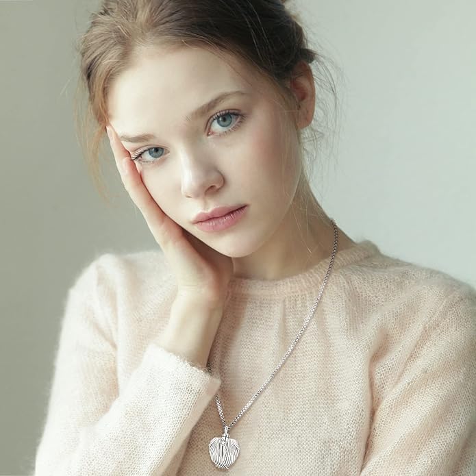 Eusense Cremation Jewelry for Ashes Urn Necklace to Put Ashes In 925 Sterling Silver Memorial Pendant Heart Urn Necklaces for Ashes Necklace for Women Men