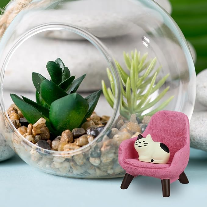 Cute Mini Cat Figurine with Small Sofa Resin Cat Figure for Office Home Decor - Cute Cat Gift for Cat Lovers (Pink Sofa)