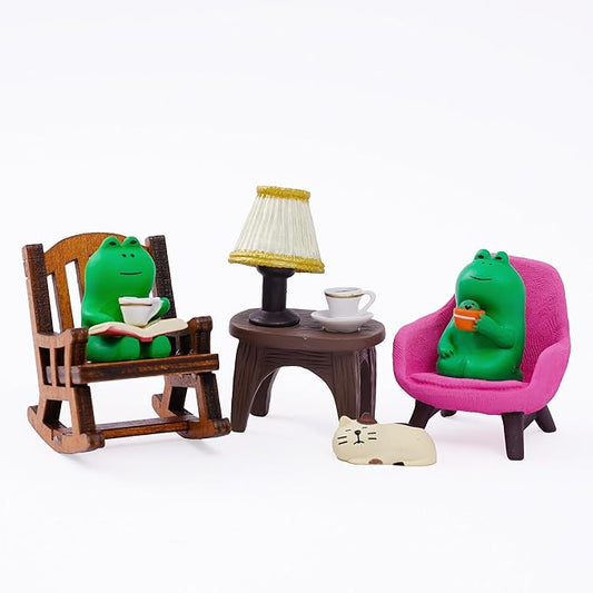 Miniature Frog Figurines Statue - Cute Frog Decor for Desk and Bedroom, Gifts for Frog Lovers Cute Home Office Desk Decor