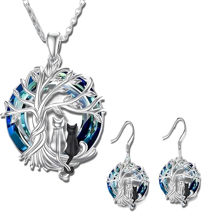 Cute Heart Necklace, With Black Cat - Charming Cat Heart in Rose Gold - Stylish Gift for Women & Party Accessory