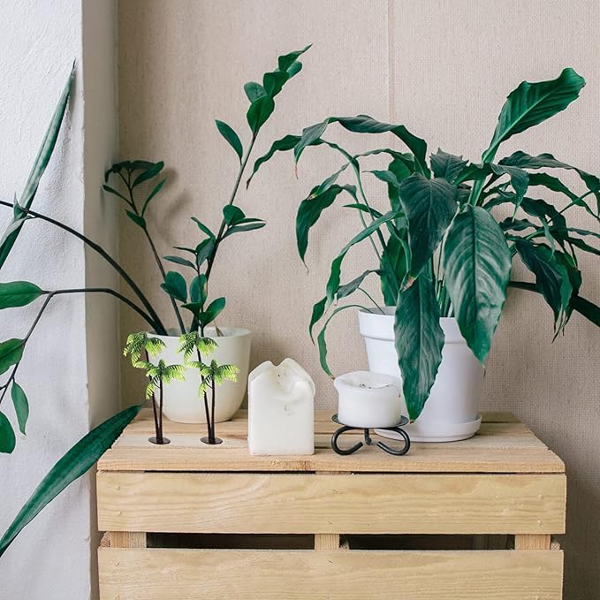 Plastic mini Palm Tree, Green Palm Tree Coconuts Topper Scale Scenery Miniature Figurines Micro Aquarium Plant Building Model Landscape