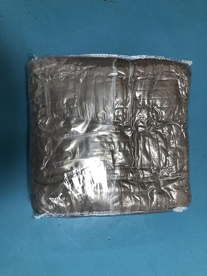 Dog Car Bed Mat, Non-Slip Backseat Extender Pet Blanket, Plaid Dog Bed for SUVs, Sedans & Trucks, Chew-Resistant Travel Pad for Dogs, Easy Clean & Scratch-Proof & Comfort (50"x24.6")