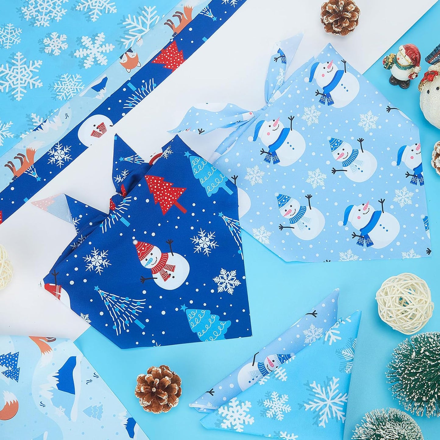 Abbylike 50 Pcs Winter Dog Bandanas Bulk Blue Snowflake Dog Bandanas for Pets Triangle Kerchief Scarf Bibs for Winter Pets Cats Party Costume Photo Props Accessories Pet Shops (19.7 x 13.8 x 13.8)