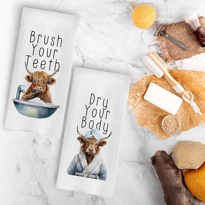 Funny Western Cow Bathroom Hand Towels Set of 4, Funny Western Cow Decorative Hand Towels for Bathroom Decor, 16x24 Inches