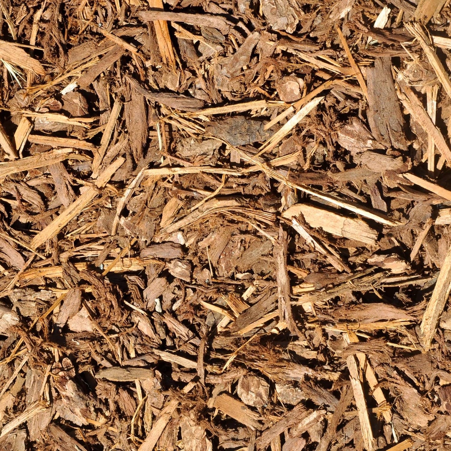 Premium Organic Wood Mulch for Gardens, Landscaping, Potted Plants, and Vegetable Gardens (1 CF - 28 L - 30 QTS)