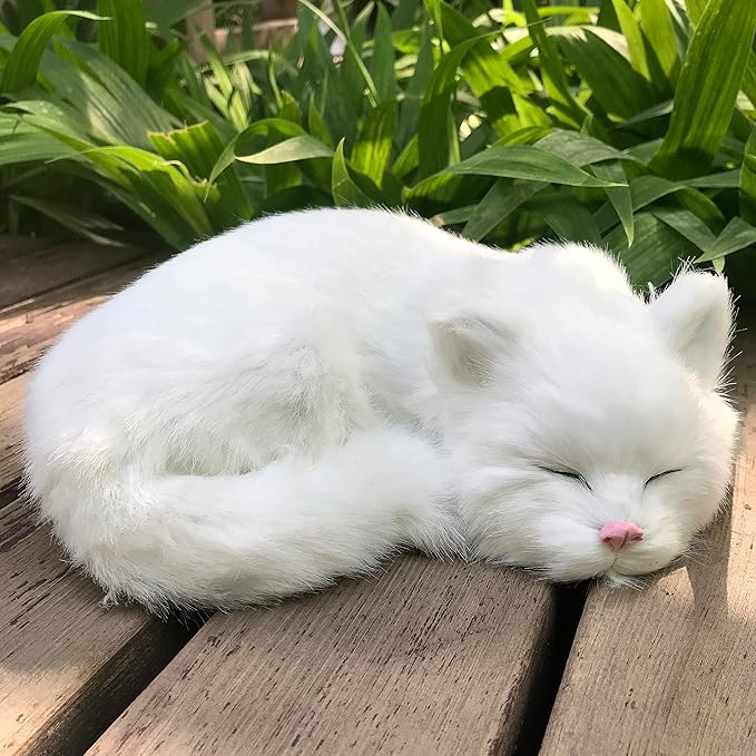 Realistic Furry Sleeping Cat Figurine Simulation Kitty Lifelike Kitten Home Office Shelf Decorative Statue, Synthetic Fur Pet Replica (White)